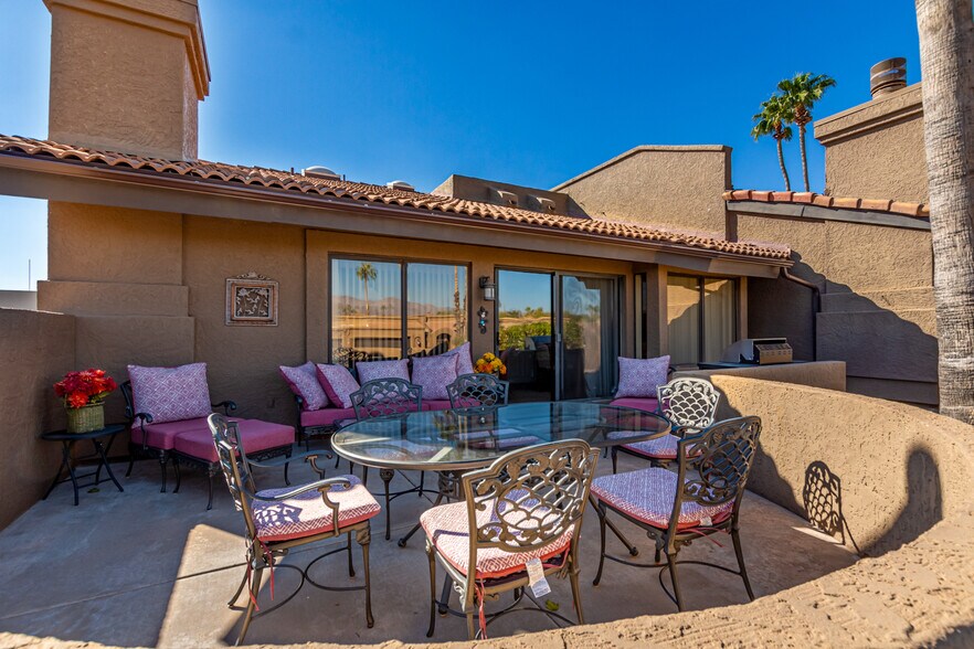 Building Photo - 25609 N Forest Rd