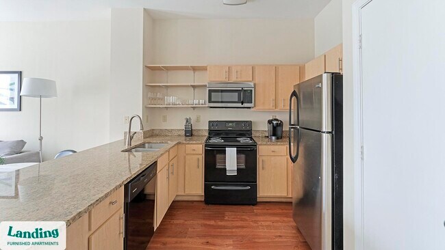 Building Photo - 205 Pasadena Pl