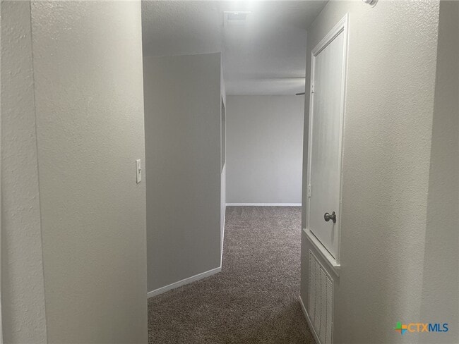 Building Photo - 4616 Indigo Dr