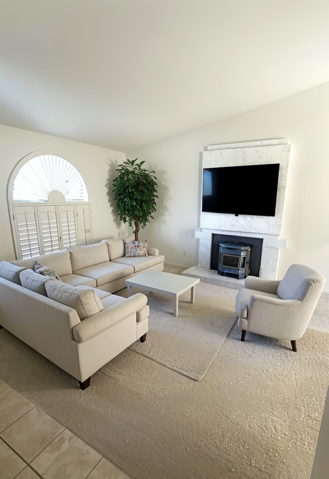 Building Photo - 8725 E San Ardo Dr