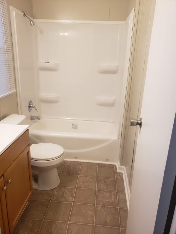 Building Photo - 2084 White Pine M H P Rd