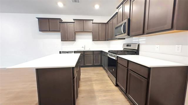 Building Photo - 2140 Steer Creek Pl