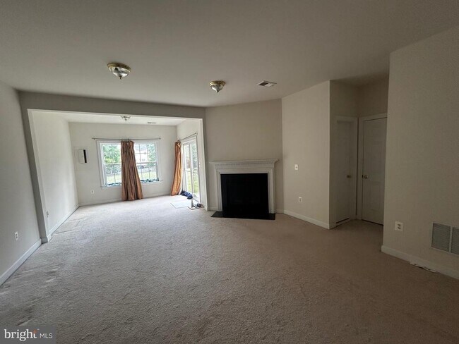 Building Photo - 8177 McCauley Way