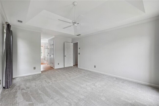 Building Photo - 2565 Chestea Dr NE