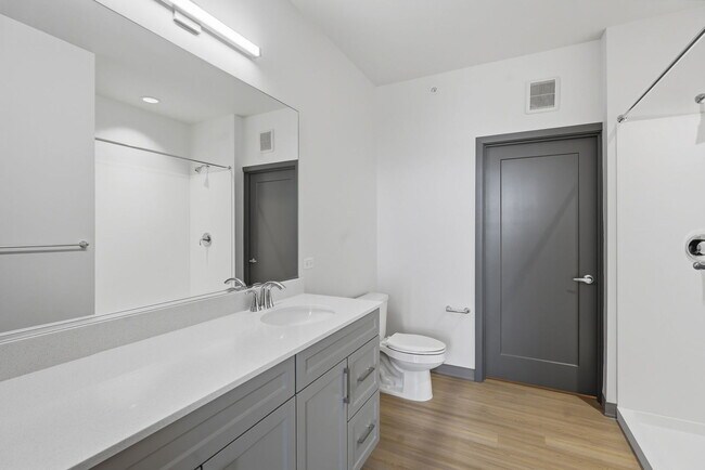 Building Photo - 1227 Rock Run Crossings Dr