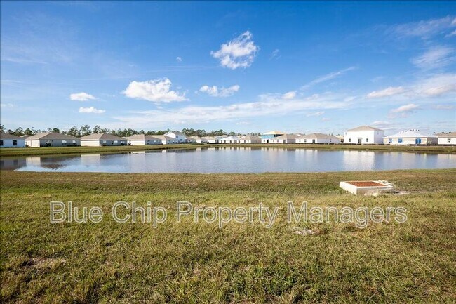 Building Photo - 2295 Green Valley St