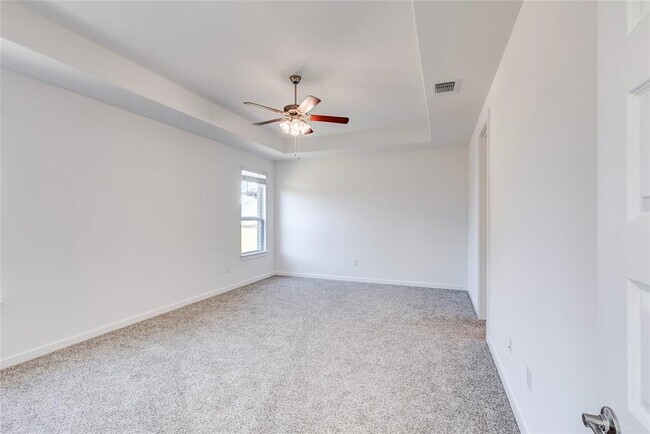 Building Photo - 625 Promise Land Ct