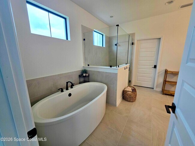 Building Photo - 2717 Kamin Dr