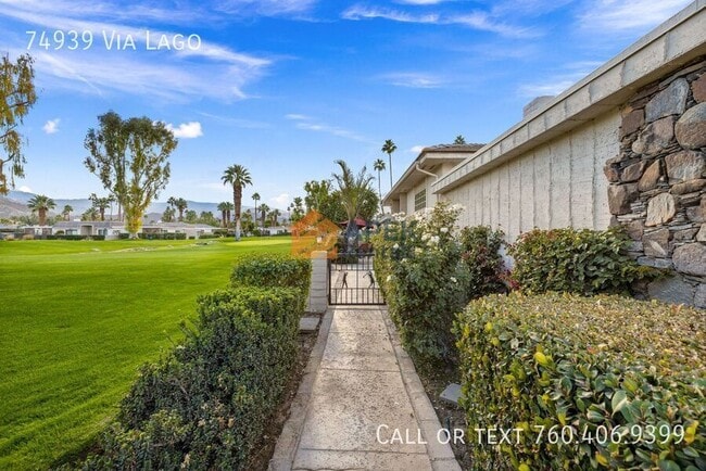 Building Photo - 74939 Vía Lago