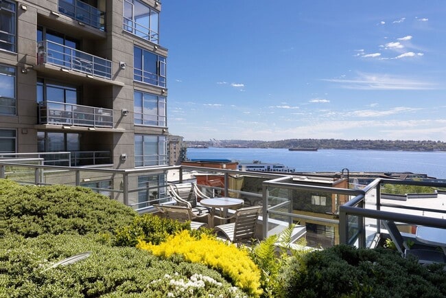 Building Photo - 2929 1st Ave