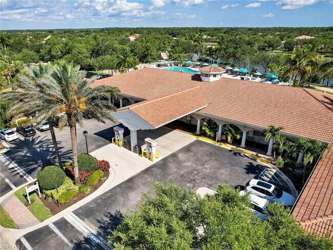 Building Photo - 15100 Danios Dr