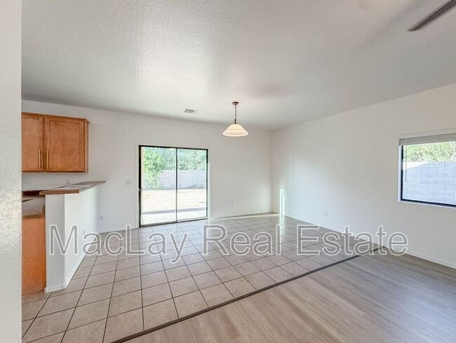 Building Photo - 1308 W Fremont Rd.