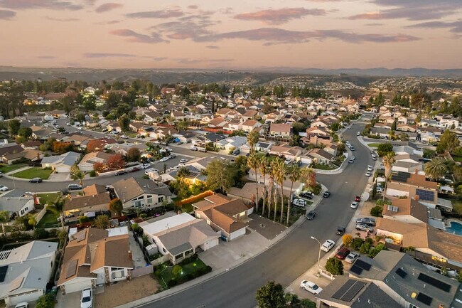 Building Photo - 7630 Andasol St