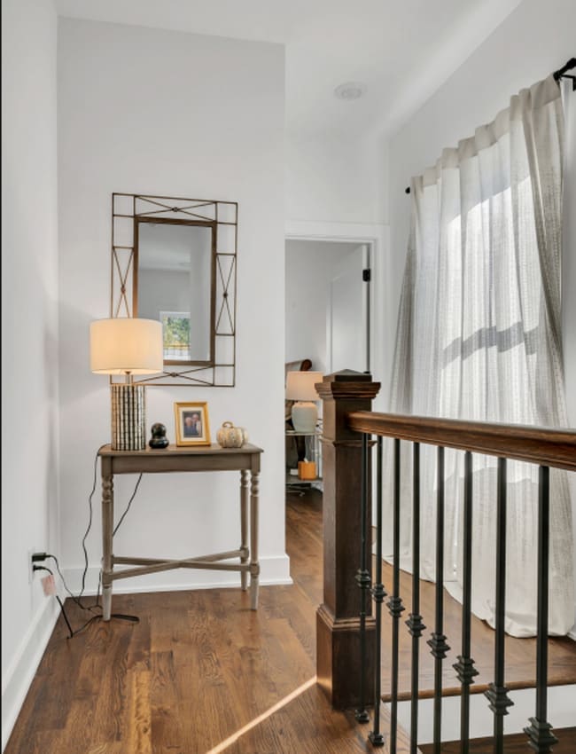 Building Photo - Newly built 3bedroom/2.5 bath home in Sylvan Park