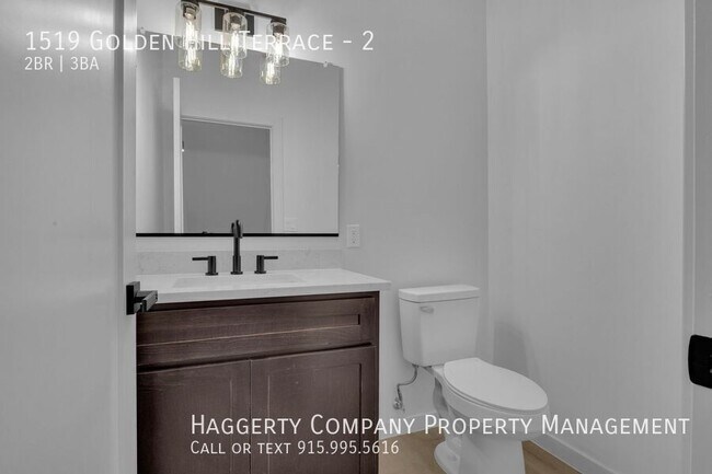 Building Photo - 1519 Golden Hill Terrace