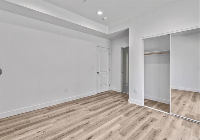 Building Photo - 4643 W 18th St