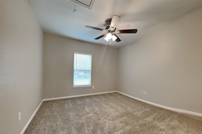 Building Photo - 9411 Bayou Bluff Dr