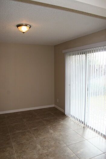 Building Photo - 4615 Gardenwood Ln