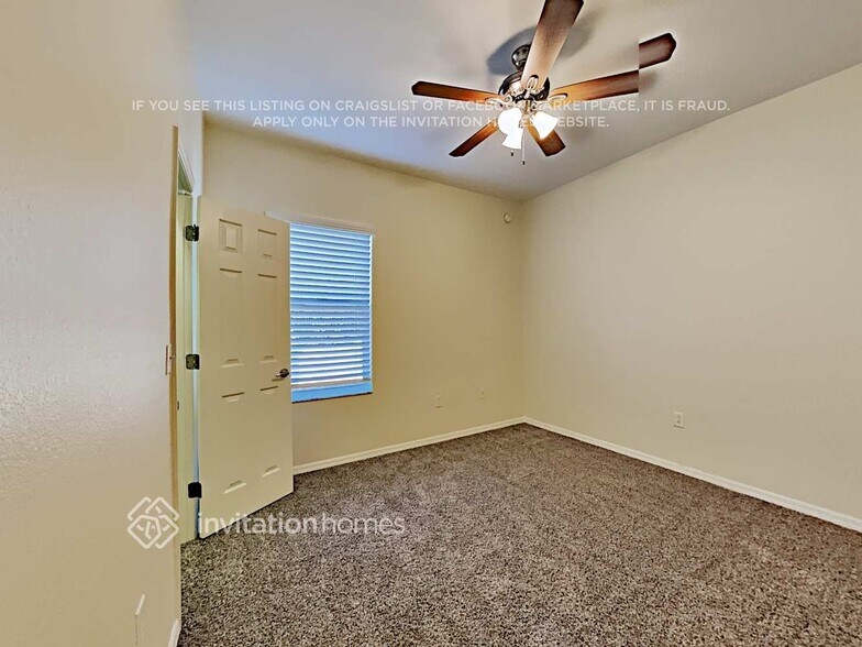 Building Photo - 4609 Mandolin Loop