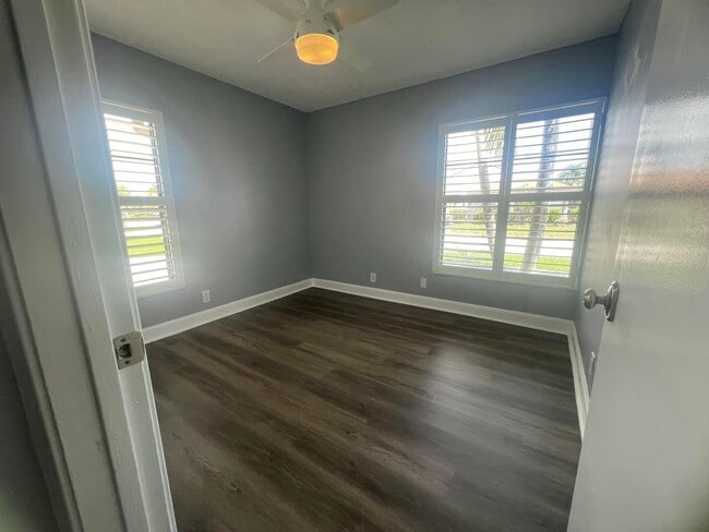 Building Photo - 21023 Rustlewood Ave