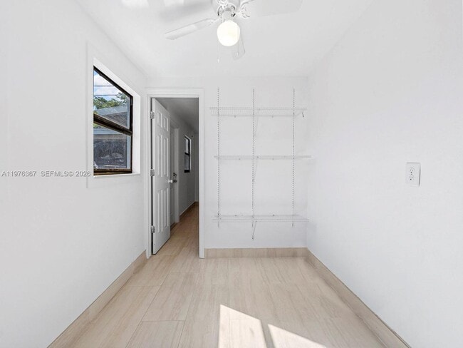 Building Photo - 7121 SW 102nd Ct