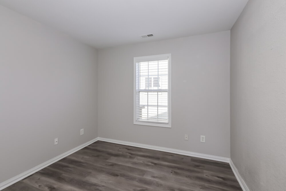 Building Photo - 1007 Kansas City Dr