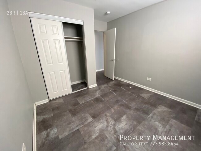 Building Photo - 2208 Hebron Ave