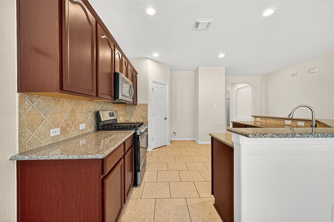 Building Photo - 2815 Sage Creek Ct