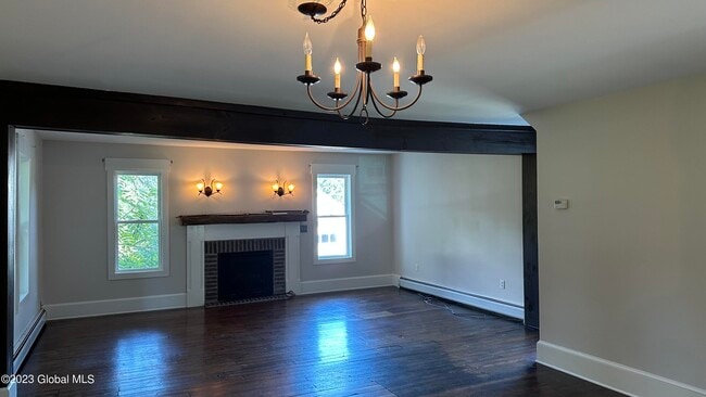 Building Photo - 234 Colebrook Rd