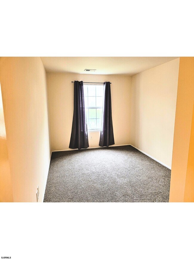 Building Photo - 4951 Rosebay Pl
