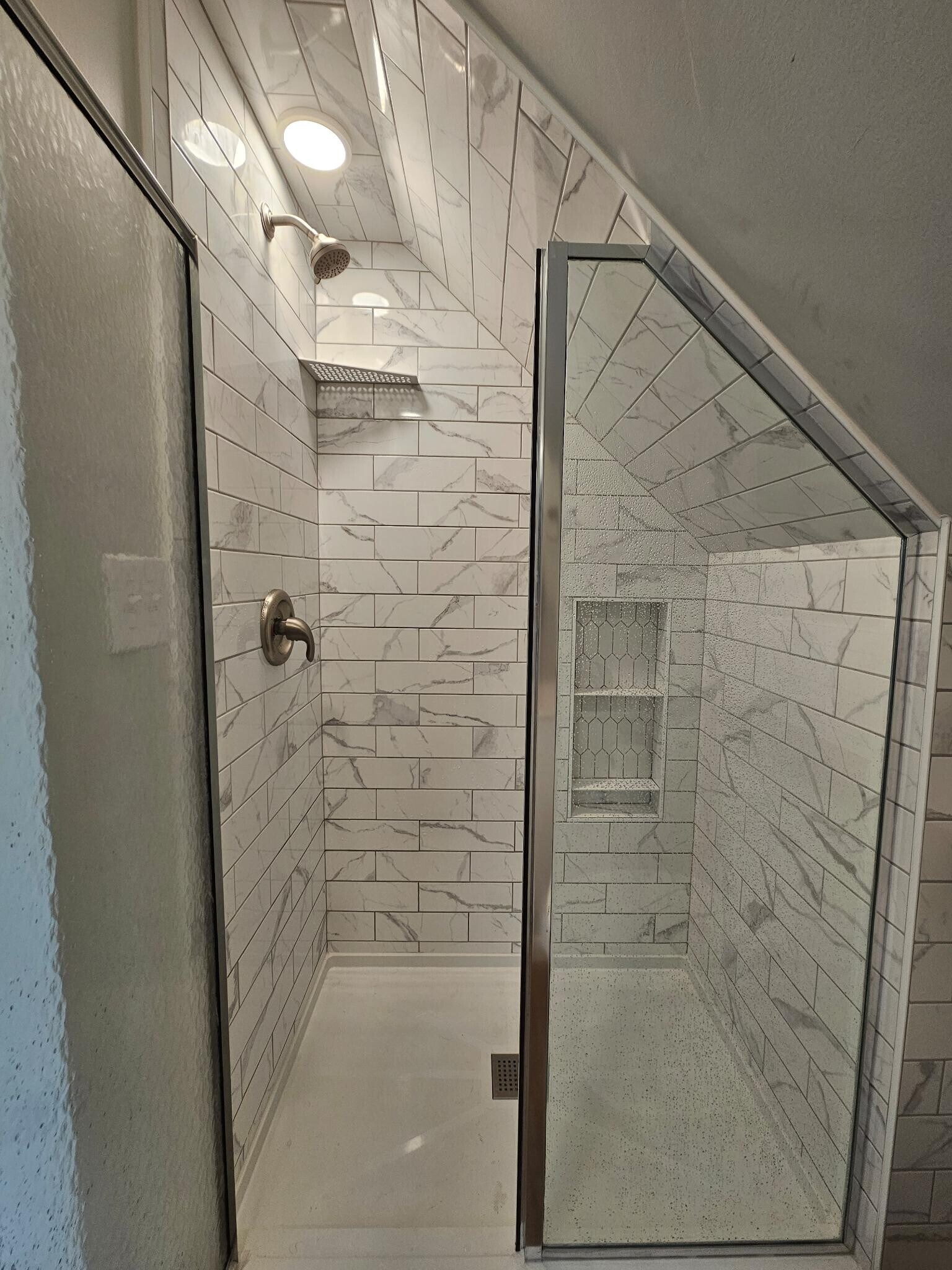 Ergonomic, custom tiled shower - 606 Tindolph Ave S