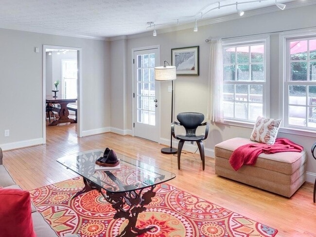 Building Photo - 5216 Willow Point Pkwy