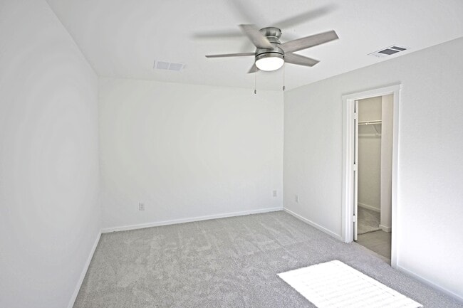 Building Photo - 6718 Marble Rdg