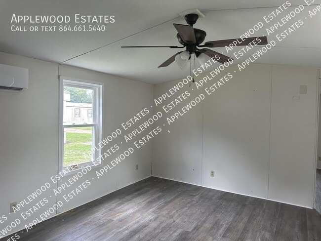 Building Photo - 251 Pebble Rock Cir