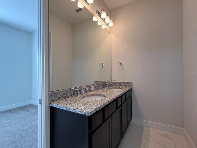 Building Photo - 8255 Nemours Pkwy