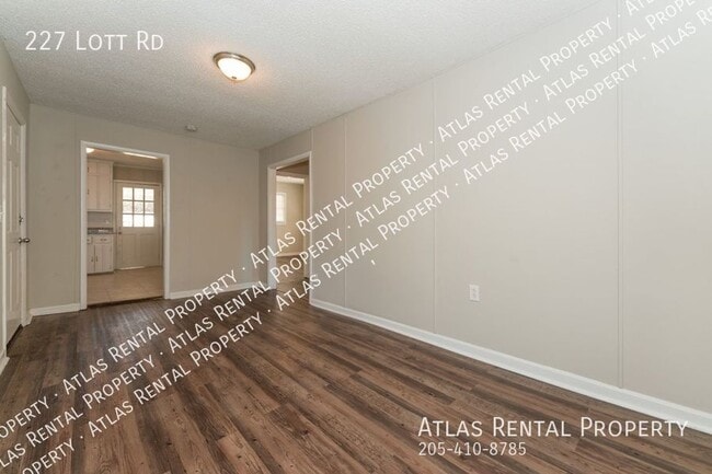 Building Photo - 227 Lott Rd