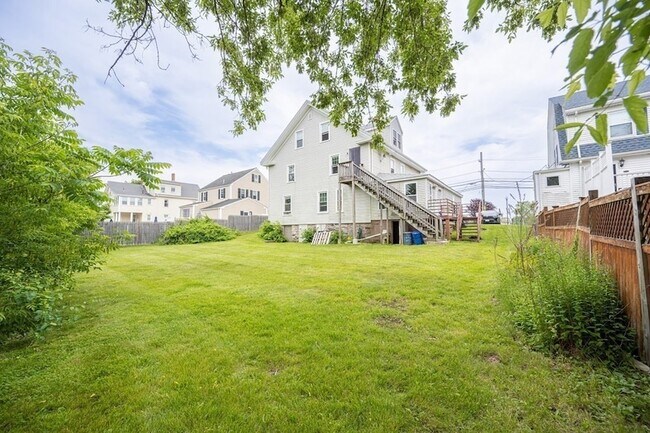 Building Photo - 50 Conant St