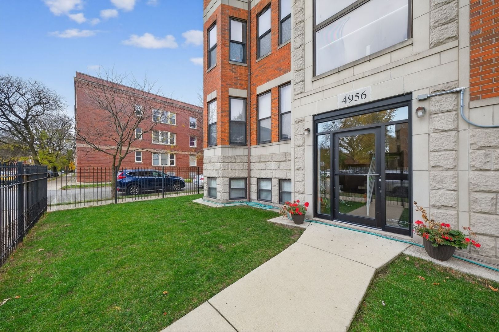 Building Photo - 4956 S Champlain Ave