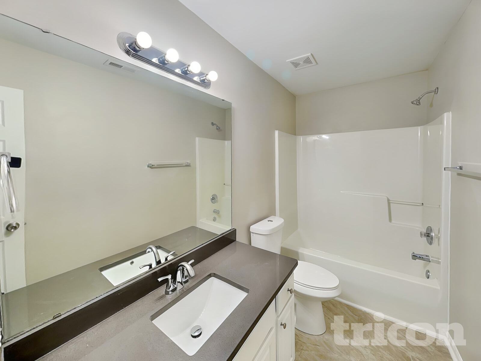 Building Photo - 2102 Taras Trace Dr