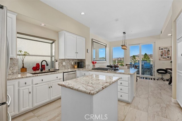 Building Photo - 33722 Bridgehampton Dr