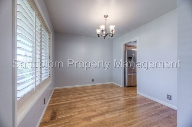 Building Photo - For Lease | Midtown Tulsa | Available Now!