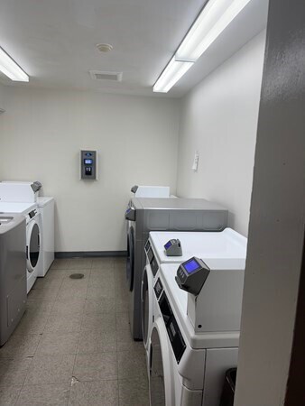 Building Photo - 111 Tremont St