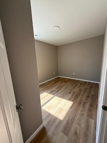 Building Photo - 213 N East St