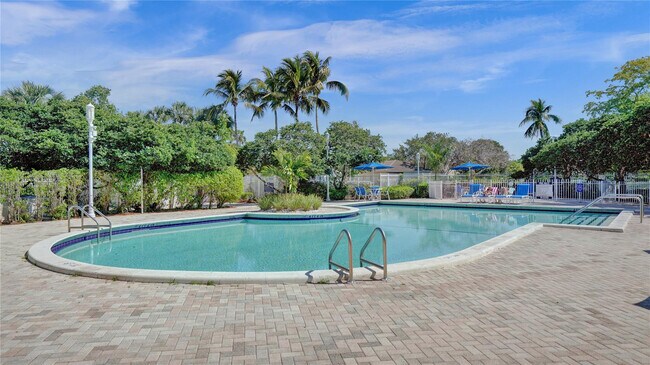 Building Photo - 17030 NW 19th Ct