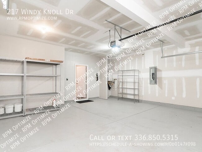 Building Photo - 217 Windy Knl Dr