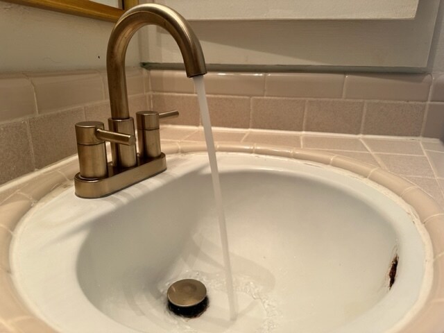 Building Photo - 1304 Mariposa Dr