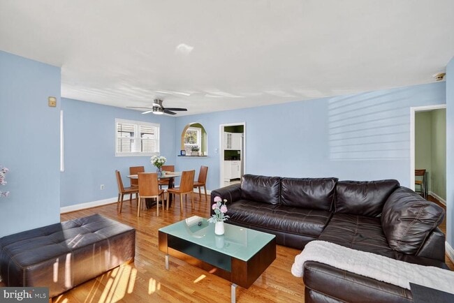 Building Photo - 224 University Blvd E