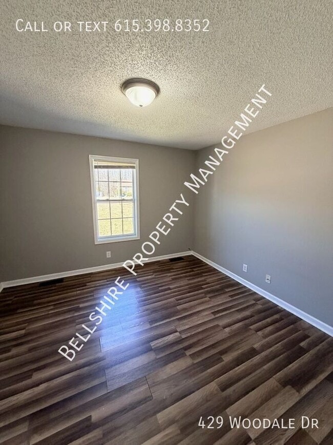 Building Photo - 429 Woodale Dr