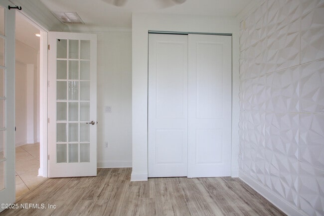 Building Photo - 174 Antilles Rd