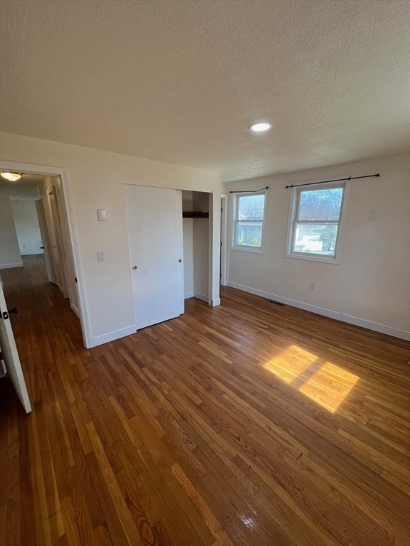 Building Photo - 9 Trinity Dr